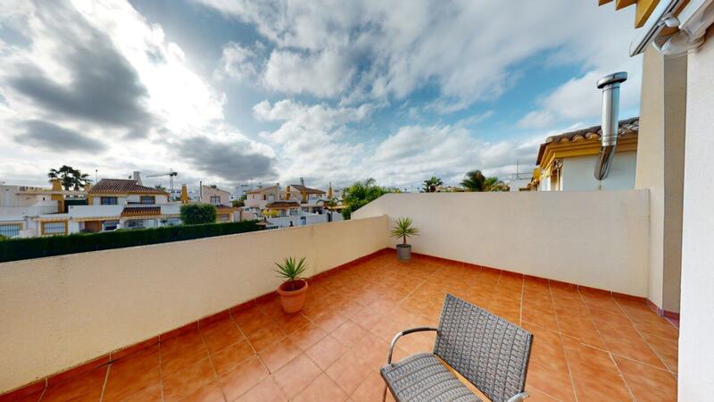 3 Cuarto Villa en venta