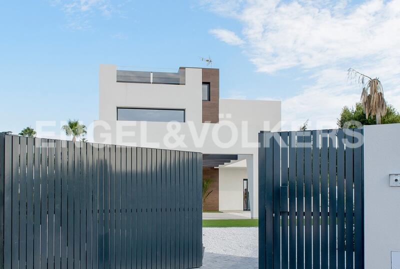 4 slaapkamer Villa Te koop