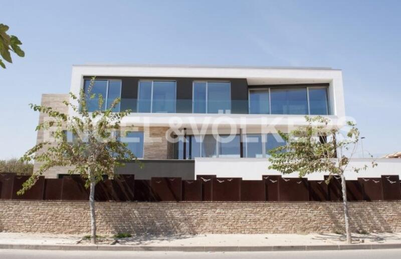 7 Cuarto Villa en venta