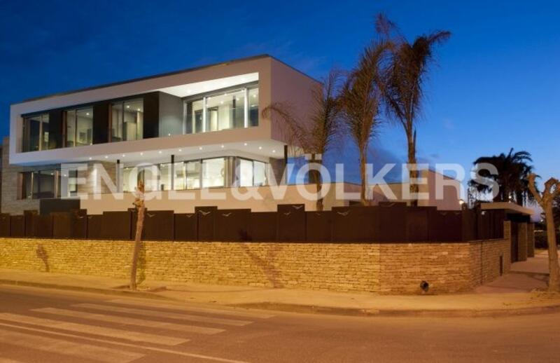 7 Cuarto Villa en venta