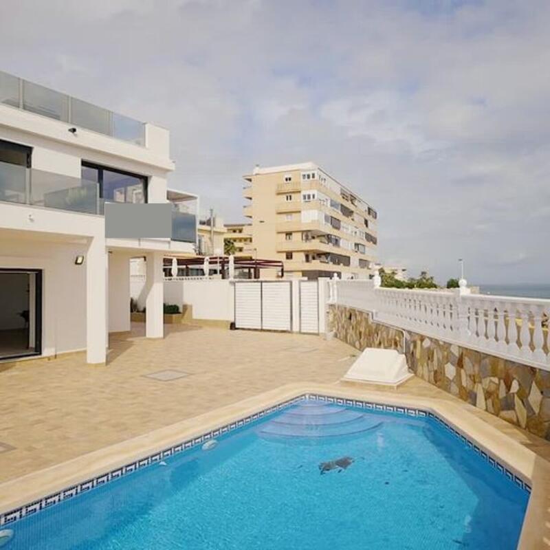 Villa à vendre dans Torrevieja, Alicante