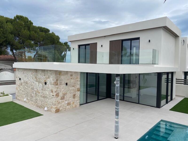 3 slaapkamer Villa Te koop
