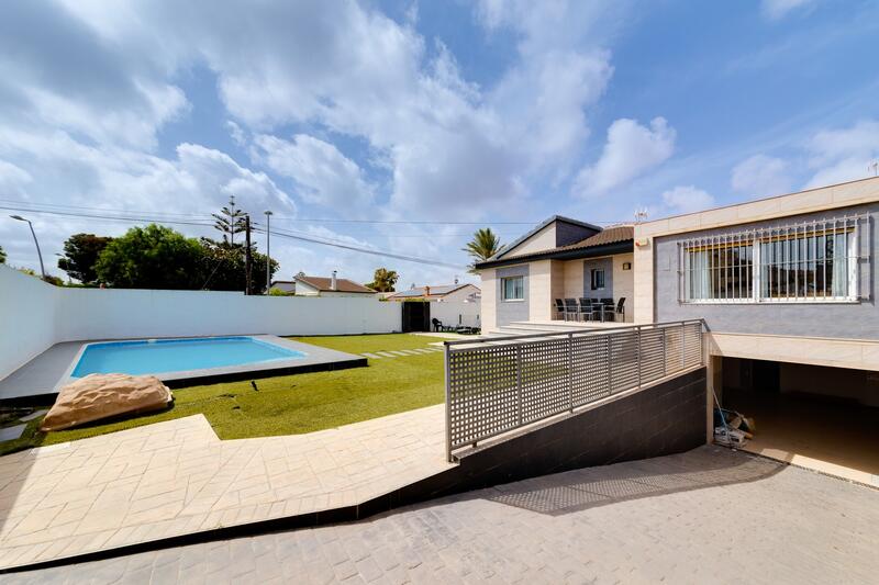 3 slaapkamer Villa Te koop