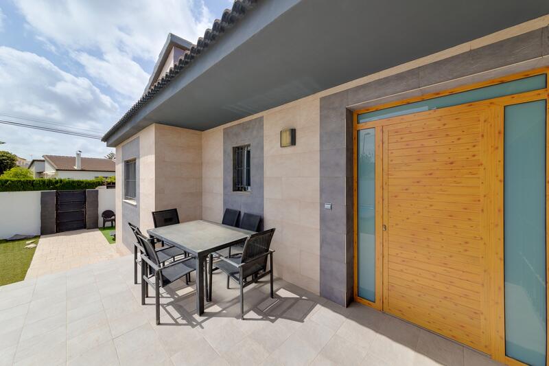 3 slaapkamer Villa Te koop