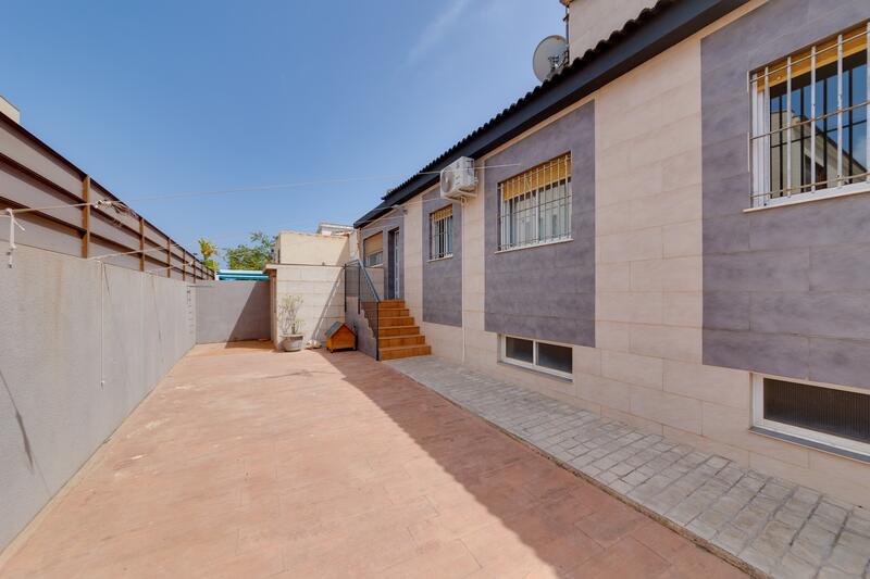 3 slaapkamer Villa Te koop