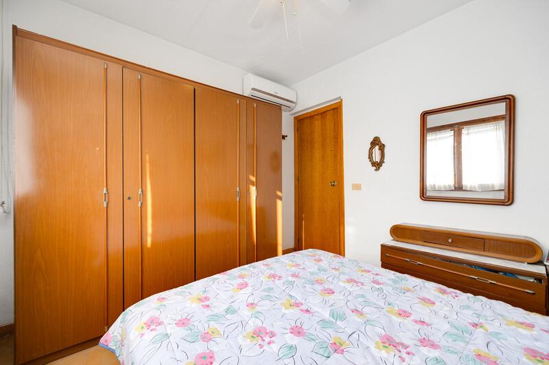 3 slaapkamer Gezinswoning Te koop