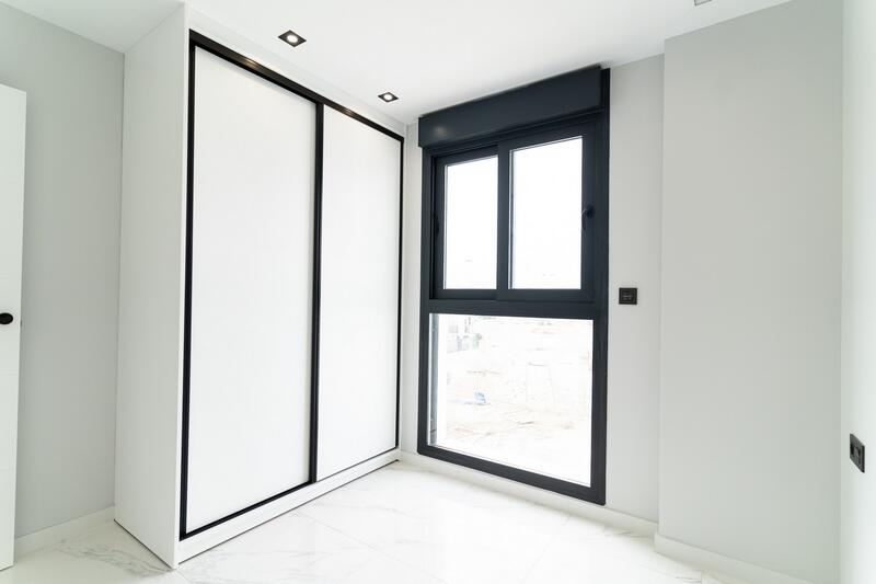 4 Cuarto Villa en venta