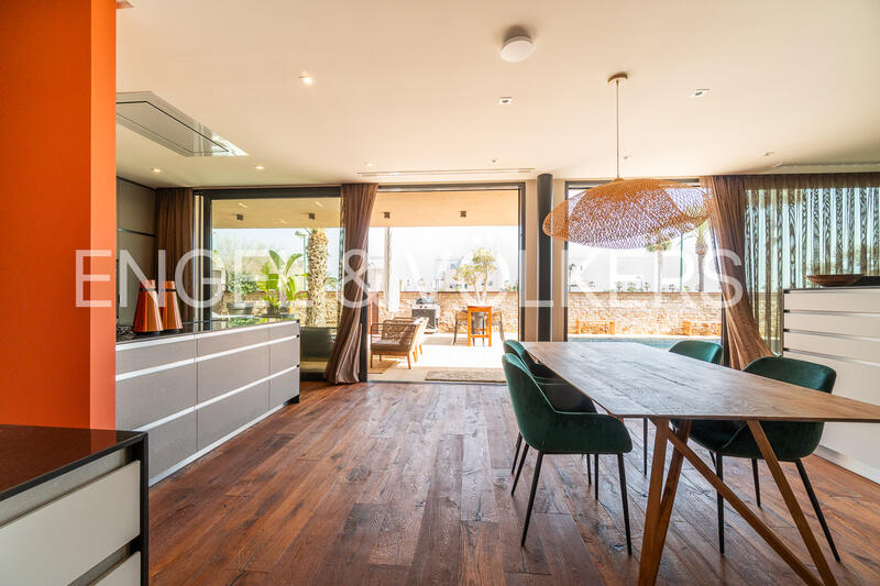 4 Cuarto Villa en venta