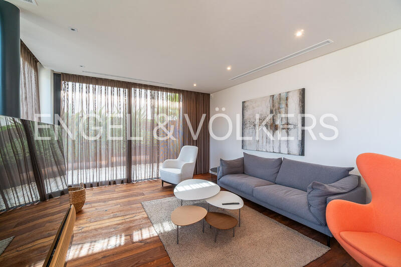 4 Cuarto Villa en venta