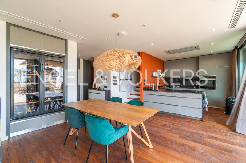 4 Cuarto Villa en venta