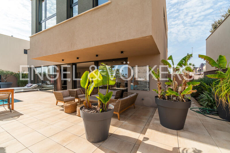 4 Cuarto Villa en venta