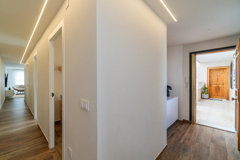 3 bedroom Apartment for sale