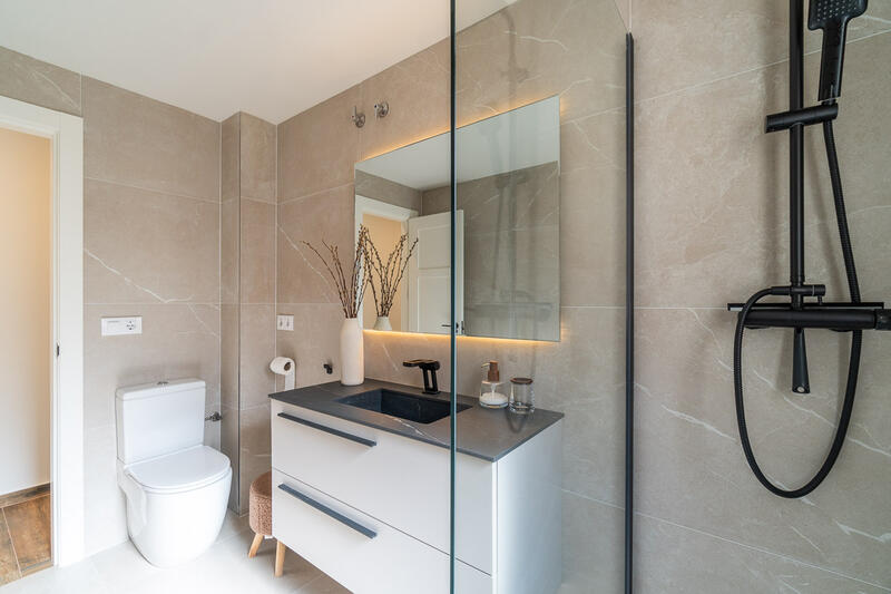 3 bedroom Apartment for sale