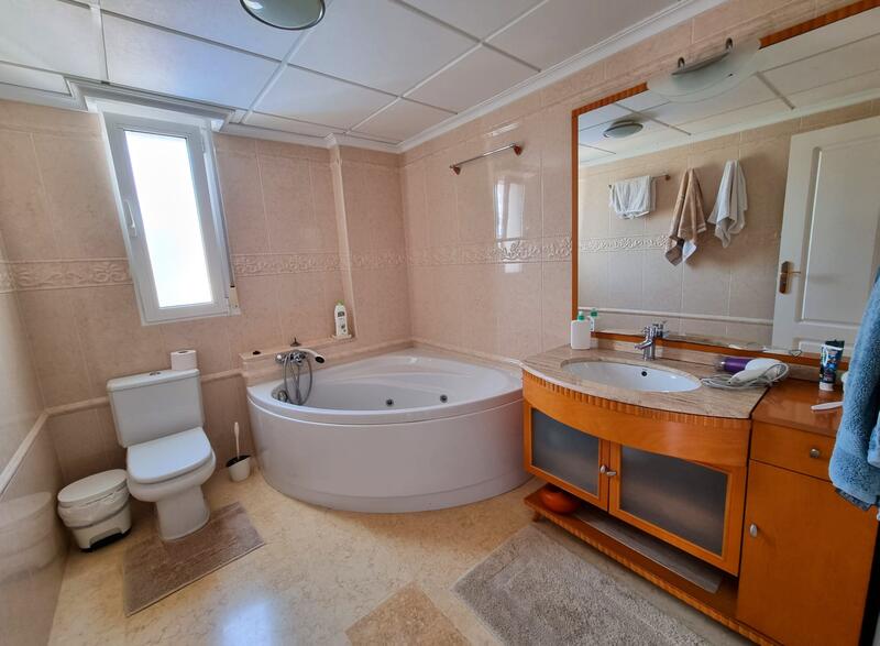 5 soverom Villa til salgs