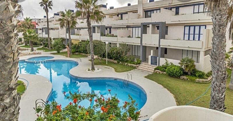 квартира продается в Torrevieja, Alicante