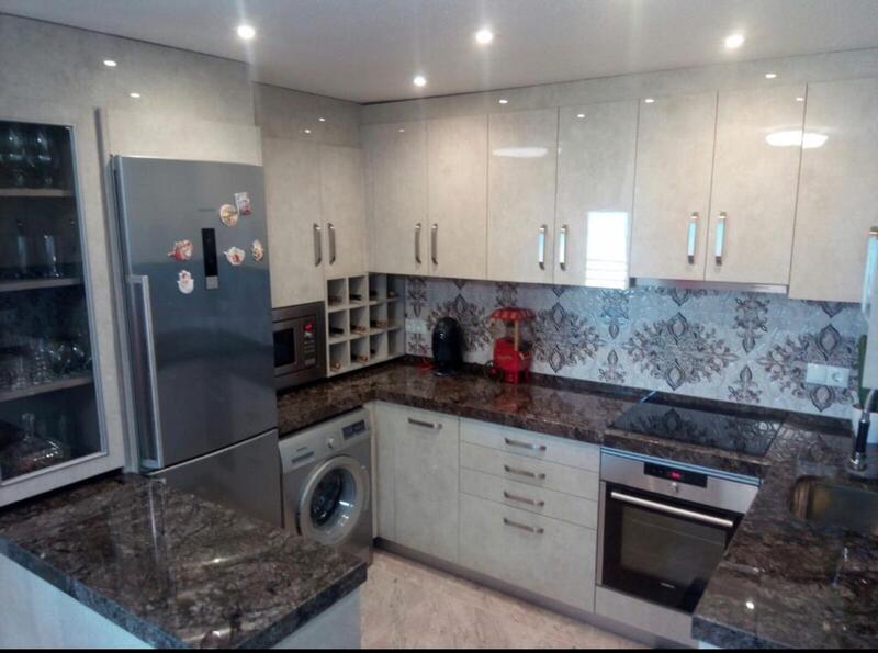 2 slaapkamer Appartement Te koop