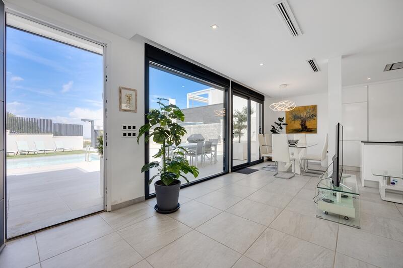 5 slaapkamer Villa Te koop