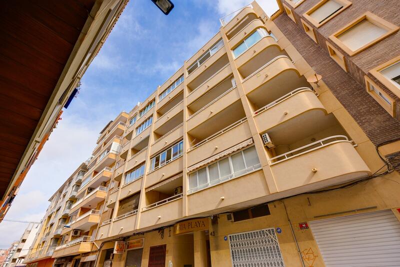3 спальная комната квартира продается