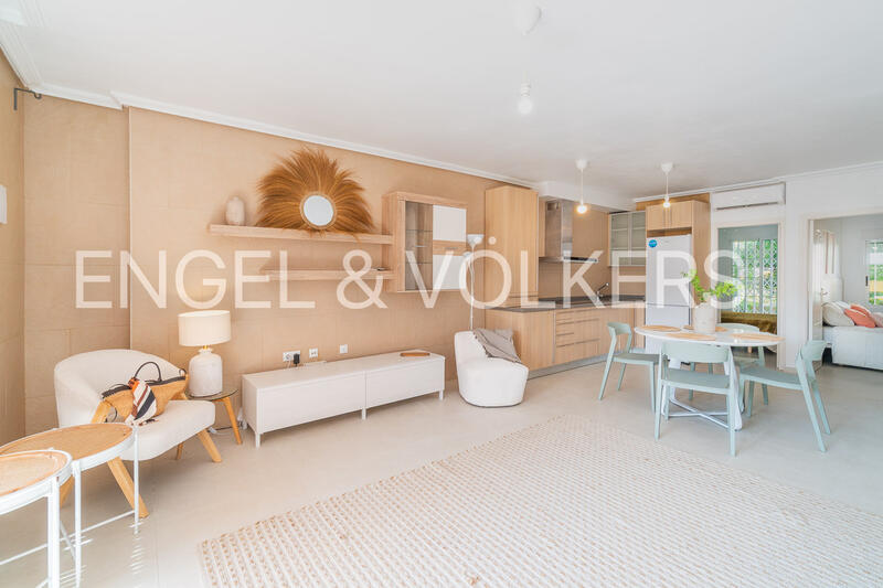 2 bedroom Apartment for Long Term Rent