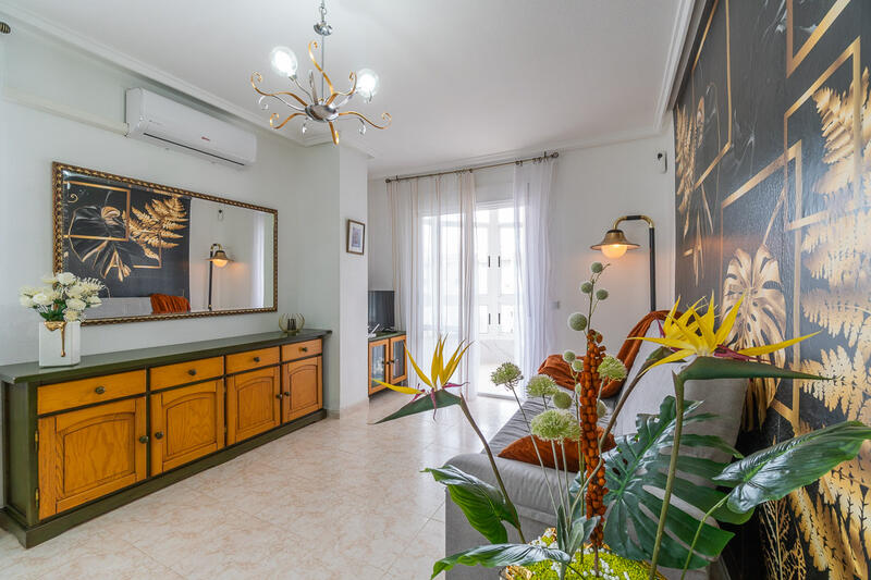 Apartamento en venta en Torrevieja, Alicante