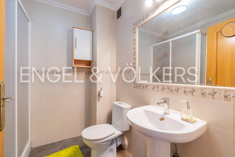 3 bedroom Apartment for Long Term Rent