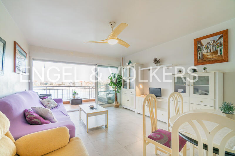 3 bedroom Apartment for Long Term Rent