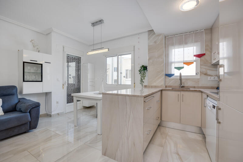 2 slaapkamer Appartement Te koop