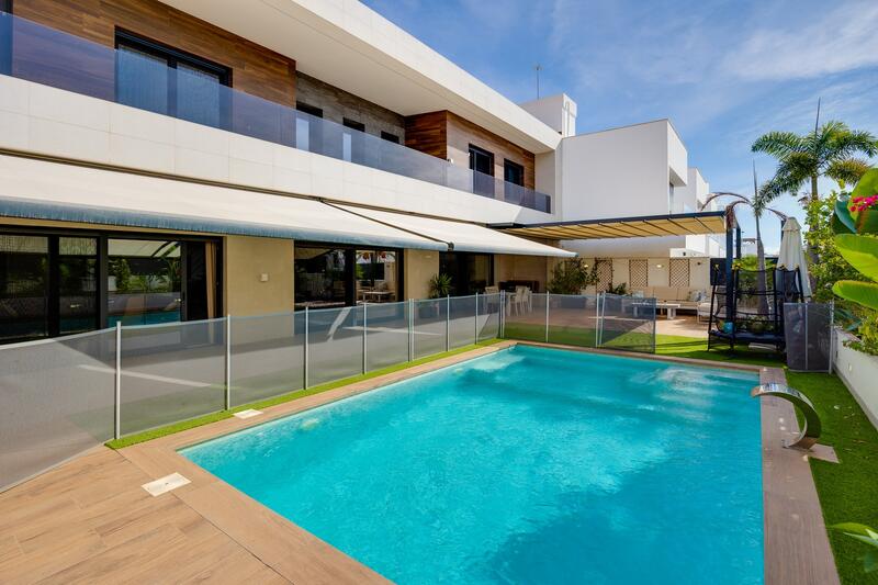 Villa till salu i San Pedro del Pinatar, Murcia