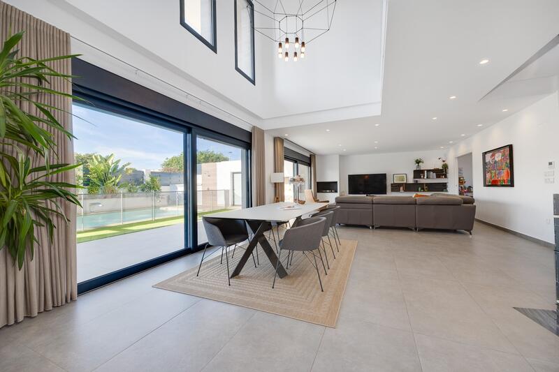 4 soverom Villa til salgs