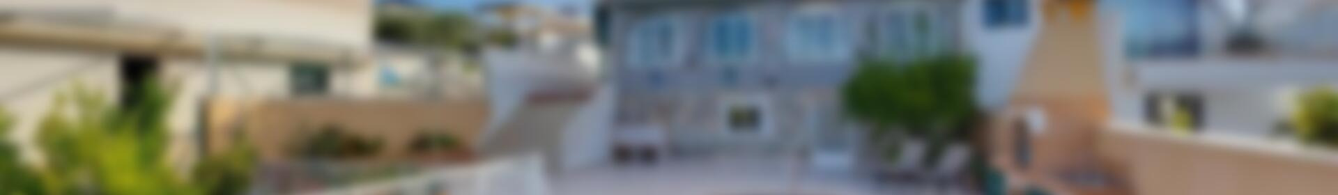 4 спальная комната городская тюрьма продается 4 спальная комната городская тюрьма продается