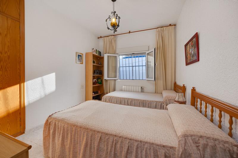 4 спальная комната городская тюрьма продается 4 спальная комната городская тюрьма продается