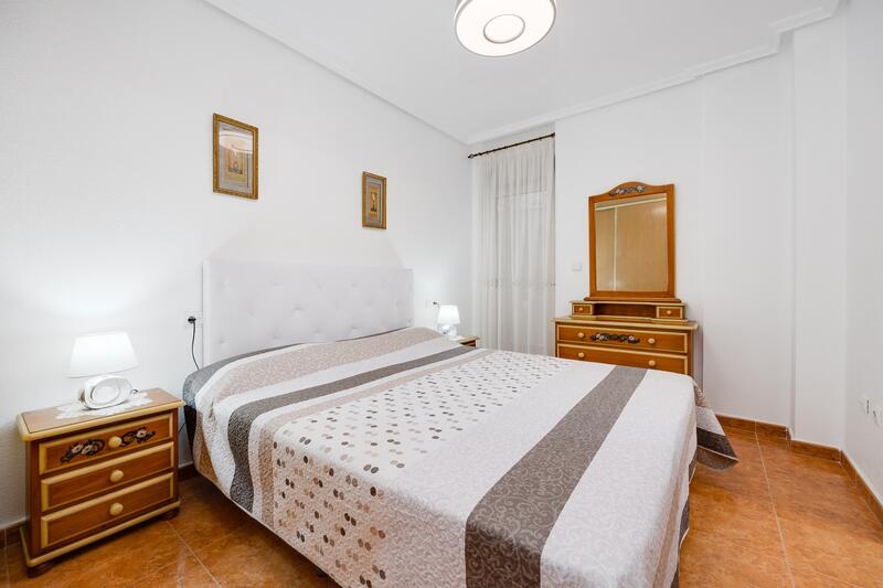 3 спальная комната квартира продается