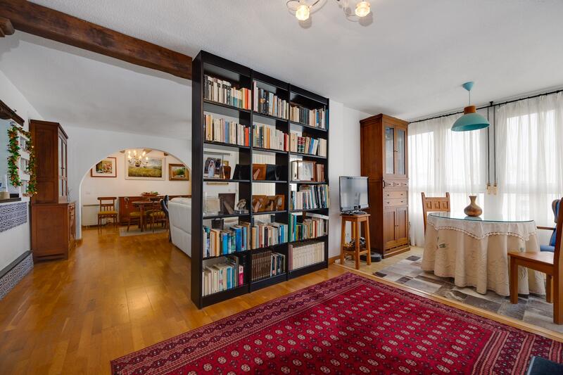 5 slaapkamer Appartement Te koop 5 slaapkamer Appartement Te koop