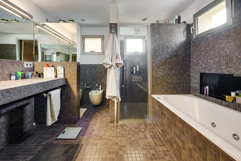 7 спальная комната вилла продается