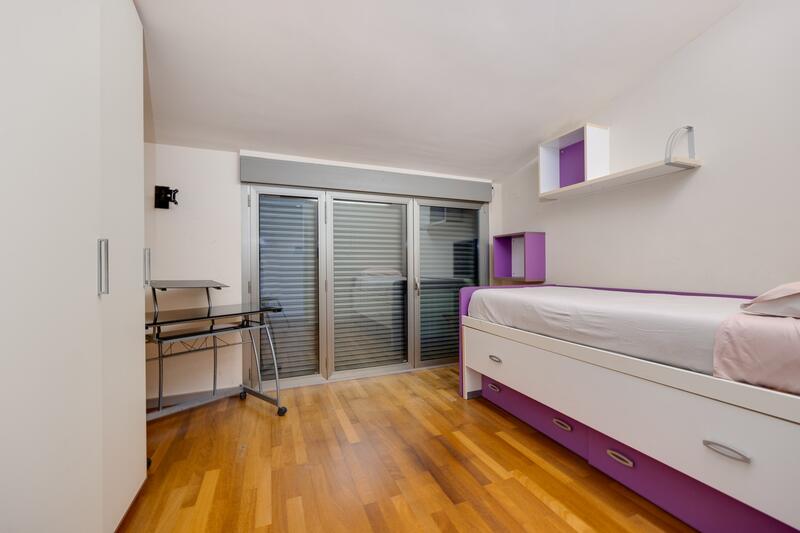 7 спальная комната вилла продается