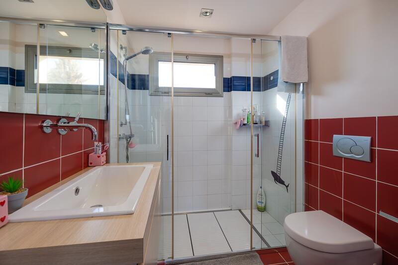 7 спальная комната вилла продается