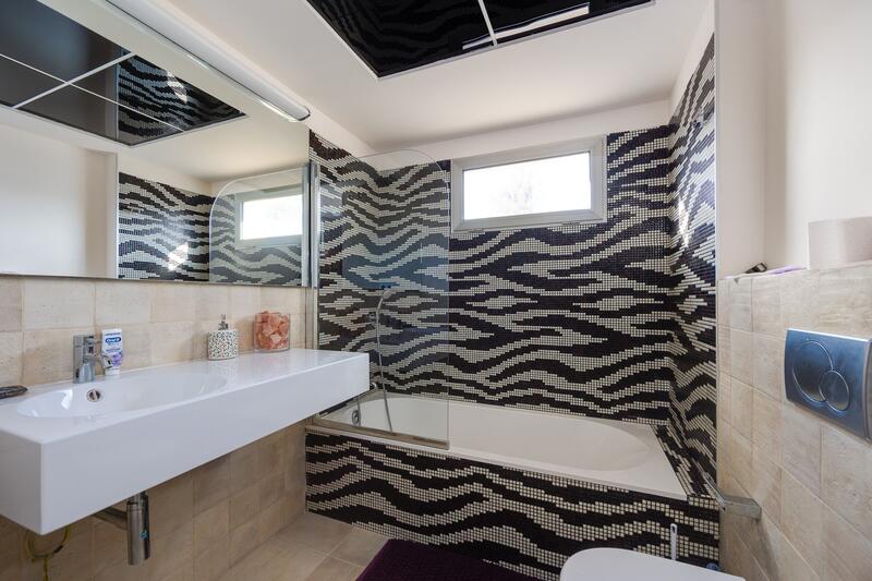 7 спальная комната вилла продается