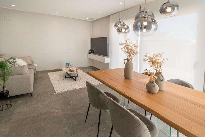 3 спальная комната вилла продается