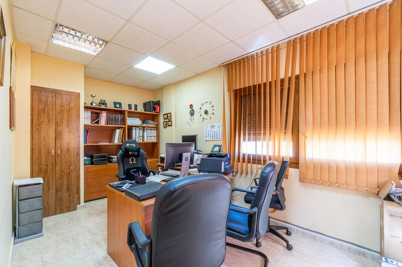 5 Schlafzimmer Villa zu verkaufen