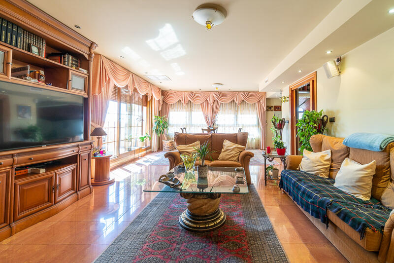 5 Schlafzimmer Villa zu verkaufen