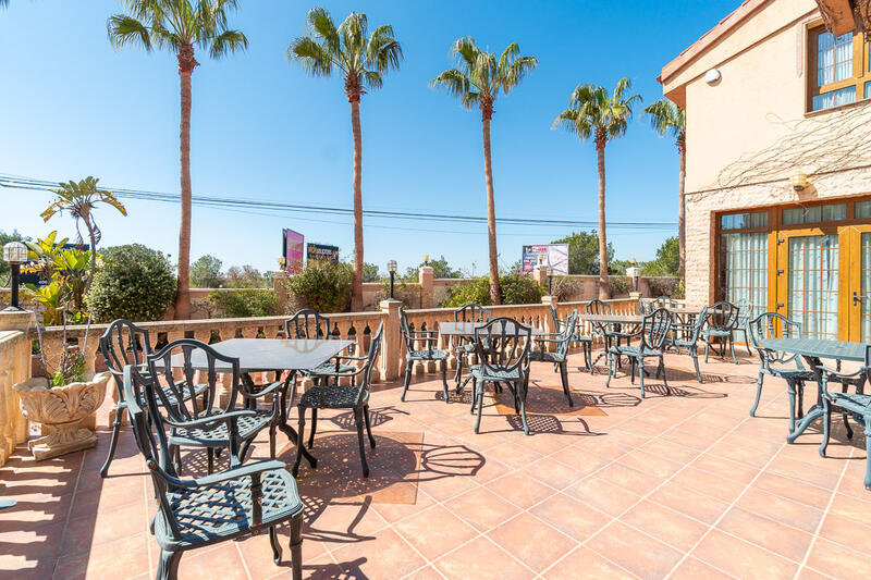 5 Schlafzimmer Villa zu verkaufen