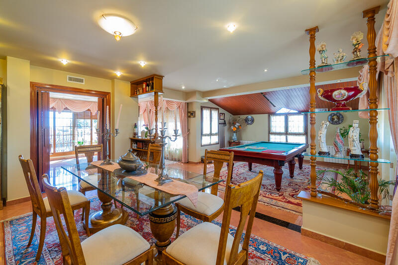 5 Schlafzimmer Villa zu verkaufen