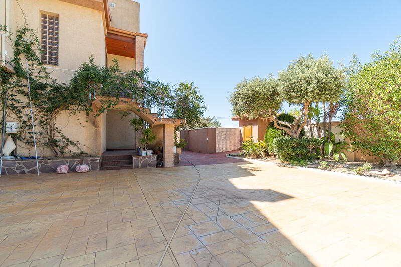 5 Schlafzimmer Villa zu verkaufen