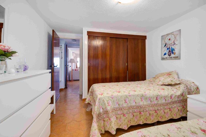 4 Schlafzimmer Stadthaus zu verkaufen