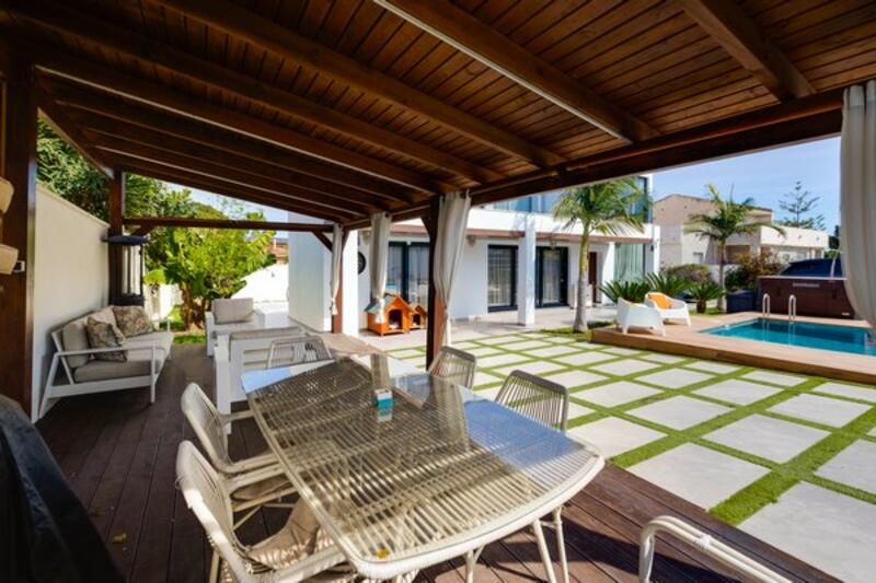 3 bedroom Villa for sale 3 bedroom Villa for sale