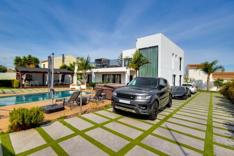 3 bedroom Villa for sale 3 bedroom Villa for sale