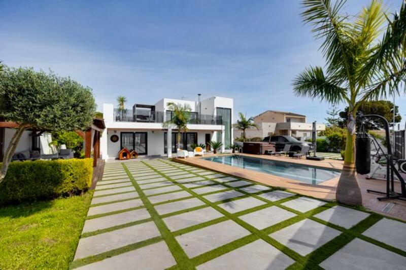 3 bedroom Villa for sale 3 bedroom Villa for sale