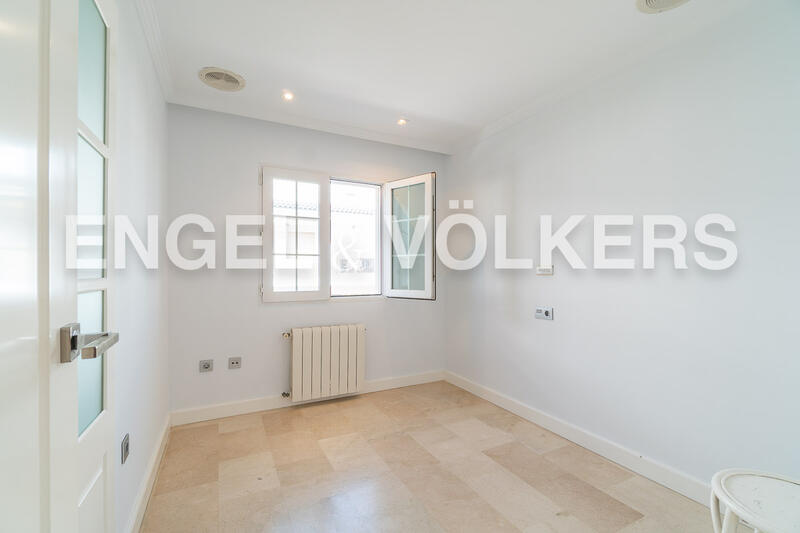 4 спальная комната Деревенский Дом в долгосрочную аренду 4 спальная комната Деревенский Дом в долгосрочную аренду