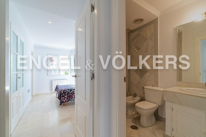 4 спальная комната Деревенский Дом в долгосрочную аренду 4 спальная комната Деревенский Дом в долгосрочную аренду