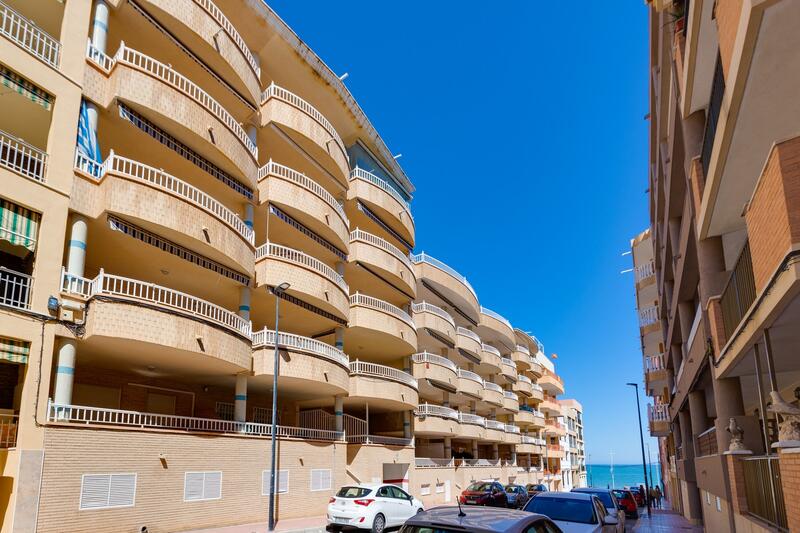 Apartment for sale in Guardamar del Segura, Alicante
